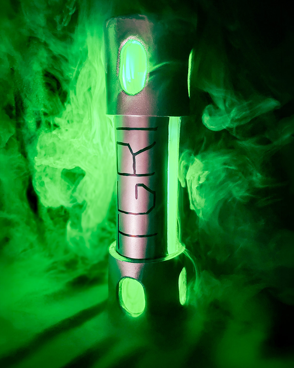 Mutagen-Ooze als handgebautes Prop